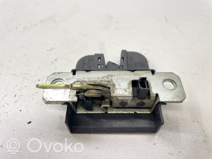 Volkswagen Polo Serrure de loquet coffre 6Q6827505B