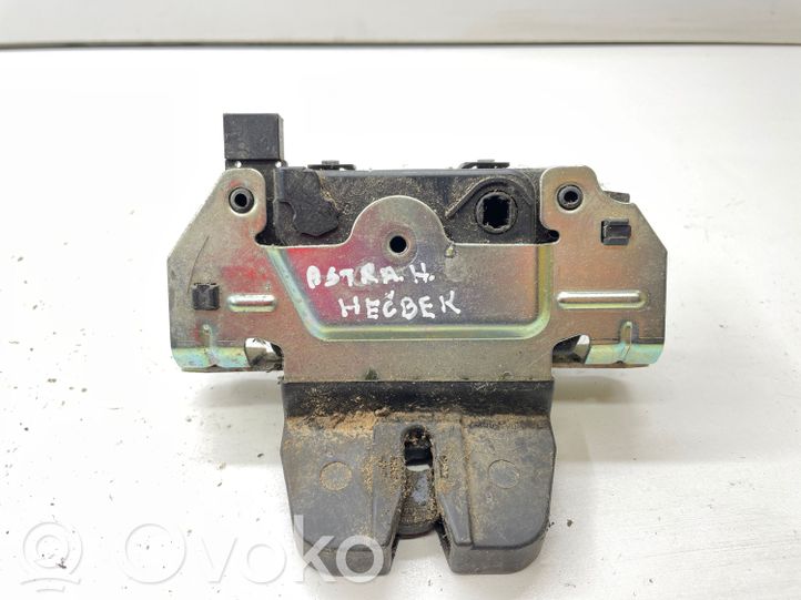 13117285 Opel Astra H Замок задней крышки, 20.00 € | RRR