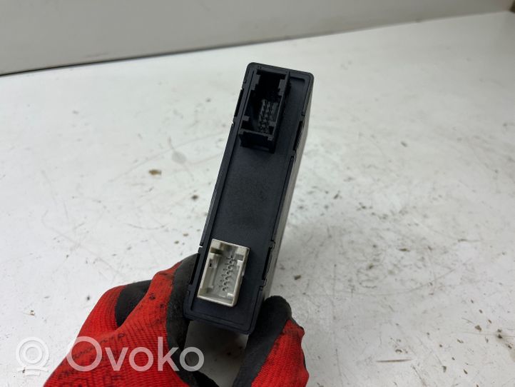 Opel Astra H Unité de commande, module PDC aide au stationnement 13228779