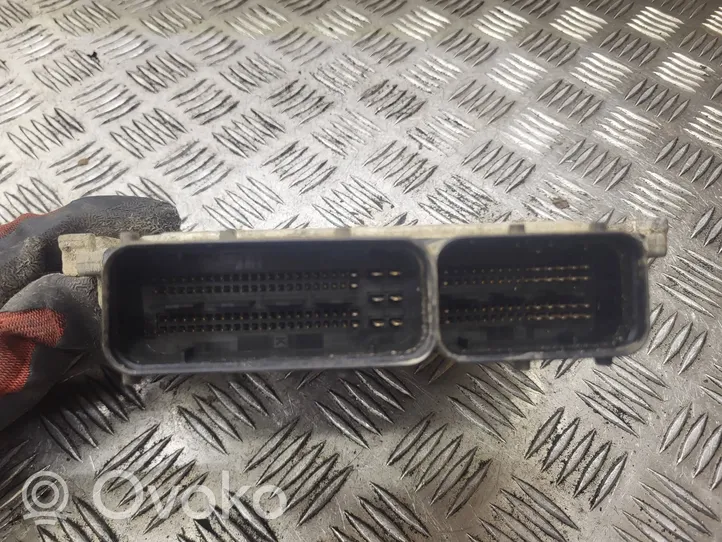 Opel Astra H Sterownik / Moduł ECU 55198921