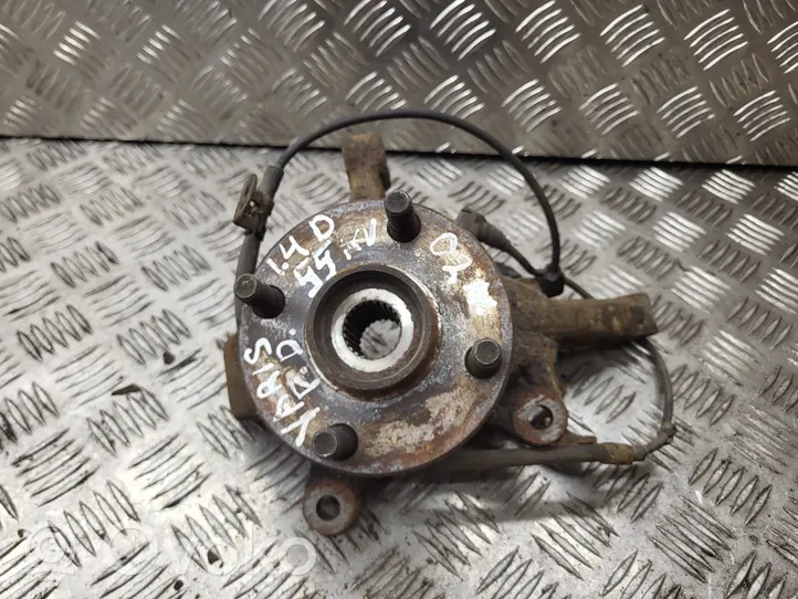 Toyota Yaris Front wheel hub 