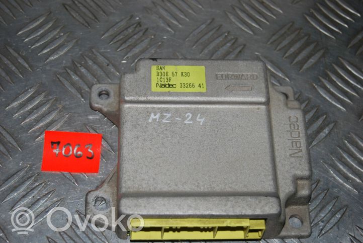 Mazda 323 F Airbag control unit/module B30E57K30