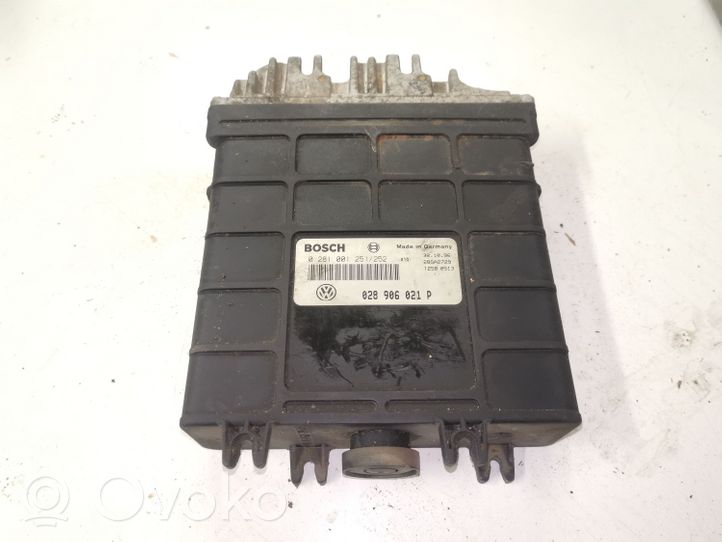 Volkswagen Sharan Dzinēja vadības bloks 028906021P