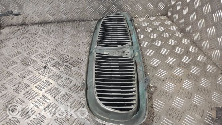 Rover 214 - 216 - 220 Front bumper upper radiator grill 