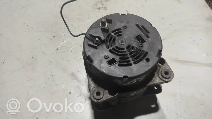 Volkswagen PASSAT B5.5 Generatore/alternatore 028903028