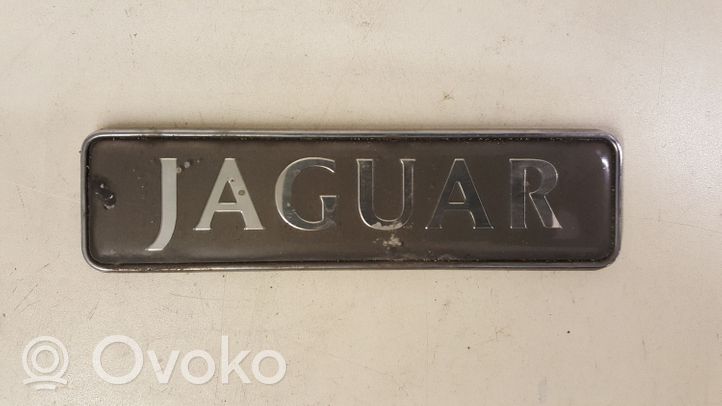 Jaguar XJ X308 Emblemat / Znaczek tylny / Litery modelu JAGUAR