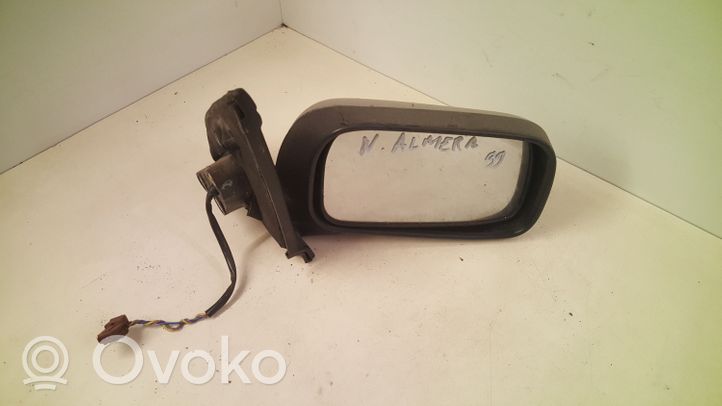 Nissan Almera Front door electric wing mirror 