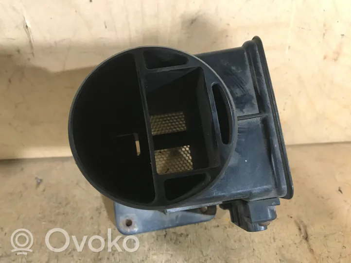 Mitsubishi Carisma Misuratore di portata d'aria E5T08271