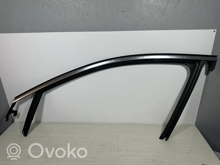 Opel Grandland X Front door glass trim molding 9814856280