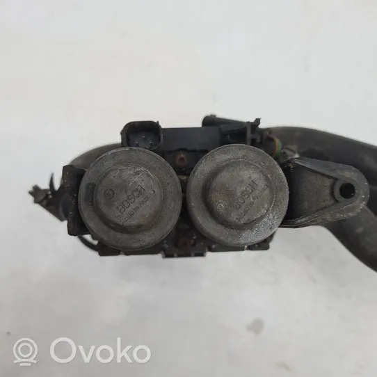 BMW 7 E38 Pompe à eau de liquide de refroidissement 8368462