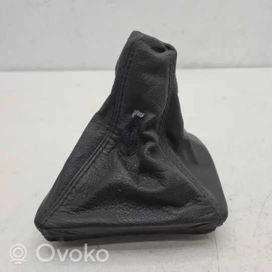 BMW 3 E46 Perilla/embellecedor de cuero de la palanca de cambios 25111434417