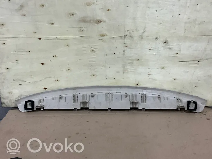 BMW 5 G30 G31 Lango oro grotelės 7384524