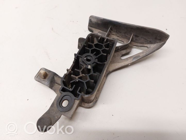 Porsche Cayenne (92A) Base della presa Jacking 7P5802830A