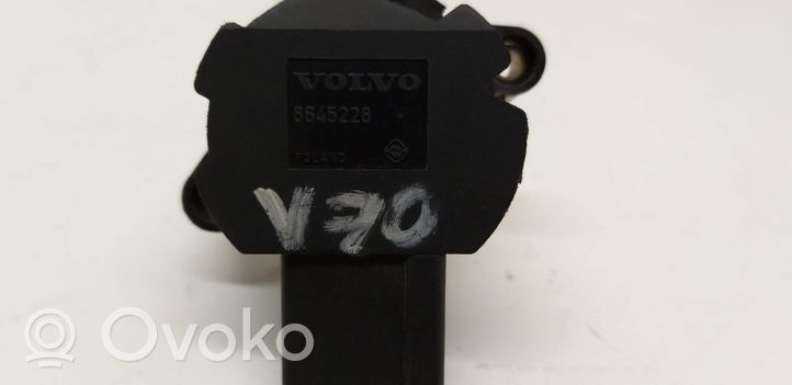Volvo V70 Virtalukon kytkin 8645228