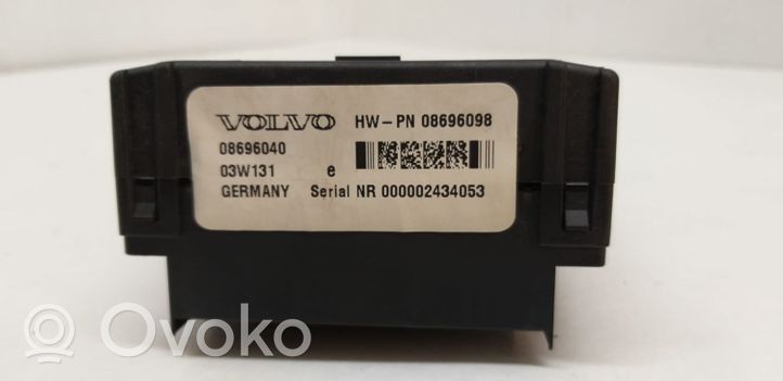 Volvo V70 Sulakemoduuli 08696040