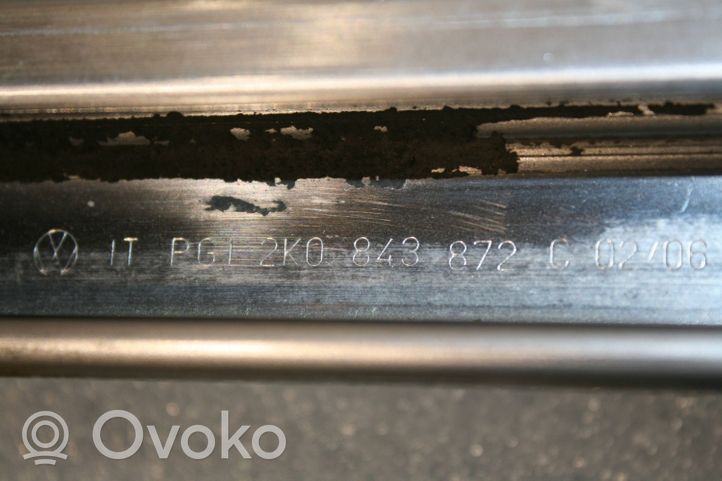 Volkswagen Caddy Liukuoven ylempi kisko 2K0843872C