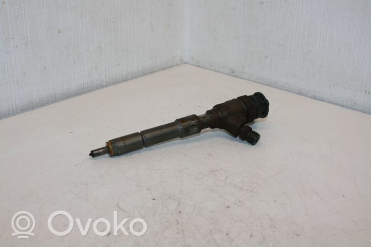 Nissan Note (E12) Injecteur de carburant 0445110485