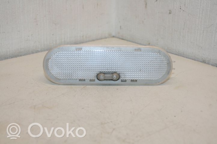 Nissan Note (E12) Lampka podsufitki tylna 8200074362