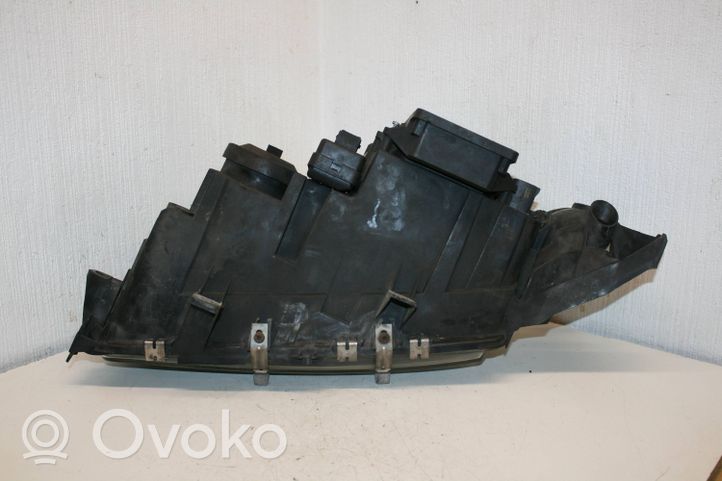 Volvo S80 Priekšējais lukturis 30716979