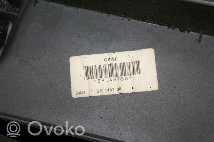 Volvo V70 Daiktadėžės (bordačioko) komplektas SB148738