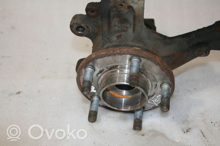 Volvo V70 Front wheel bearing hub 