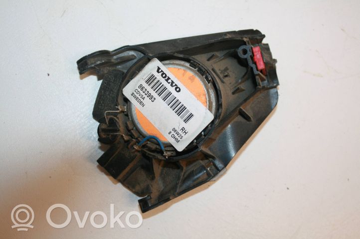 Volvo V70 Garsiakalbis (-iai) priekinėse duryse 8633993