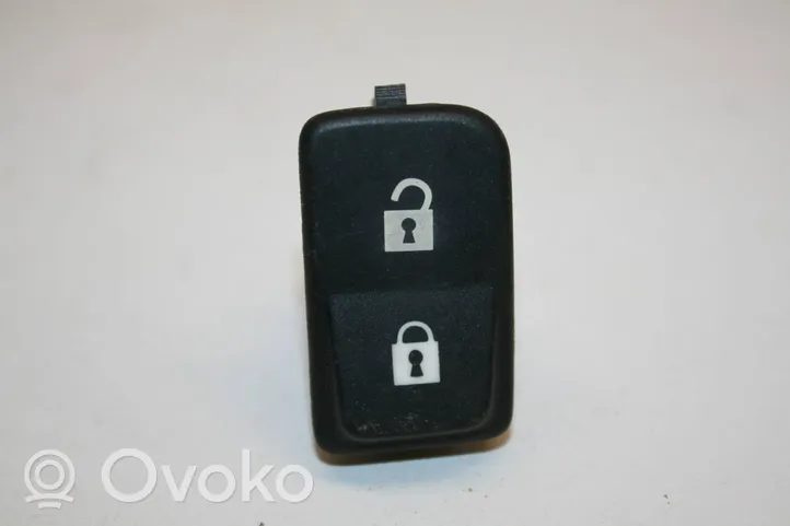 Volvo V70 Keskuslukituksen kytkin 30669957