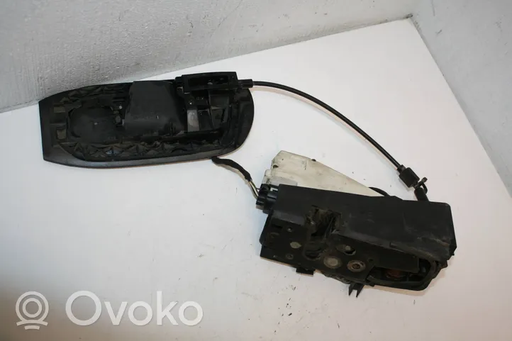 Ford Galaxy Zamek drzwi tylnych 93BG220A20DD