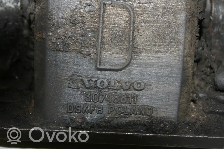 Volvo V70 Supporto di montaggio del motore 30748811