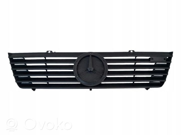 Mercedes-Benz Sprinter W901 W902 W903 W904 Atrapa chłodnicy / Grill 506205-R