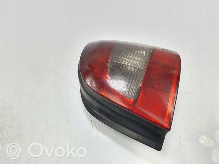 Renault Megane I Luci posteriori 2341D VALEO