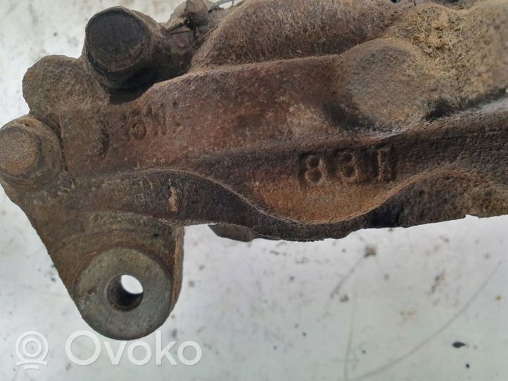 Toyota Land Cruiser (J200) Pinza del freno anteriore 