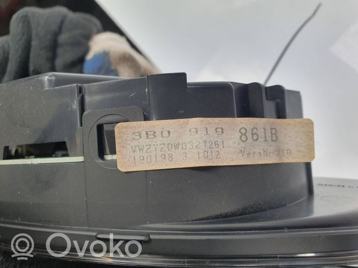 Volkswagen PASSAT B5 Compteur de vitesse tableau de bord 3B0919861B