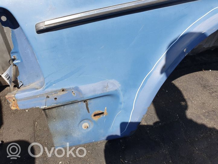 Volvo 240 Fender 