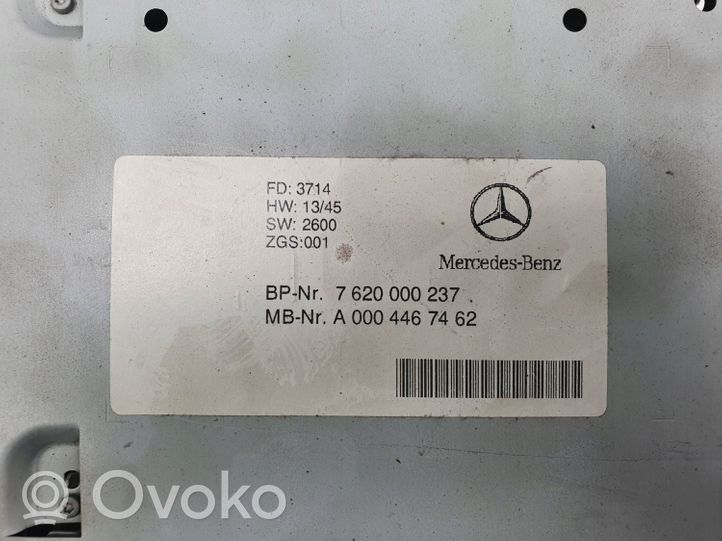 Mercedes-Benz Actros Panel / Radioodtwarzacz CD/DVD/GPS A0004467462