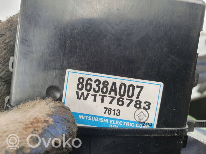 Mitsubishi Pajero Parkošanās (PDC) sensors (-i) PDC 8638A007