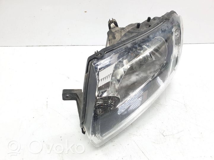 Dacia Sandero Headlight/headlamp 260605312R