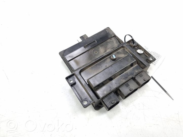 Renault Clio III Unité de commande, module ECU de moteur 8200911560