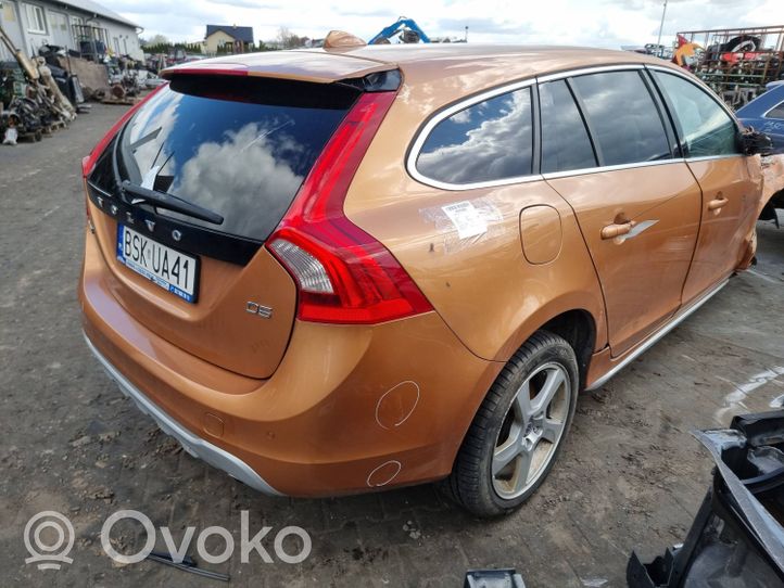 Volvo V60 Ćwiartka tylna 704 VIBRANT COPPER