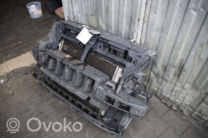 Volkswagen Caddy Chłodnica / Komplet 1.6 TDI FV23