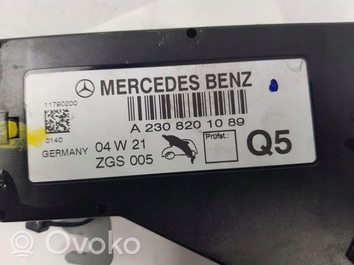 Mercedes-Benz SL R230 Antennin ohjainlaite A2308201089 ANTENOWY