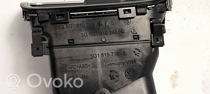 Volkswagen Golf VII Kratka wlotu powietrza na maskę 5G1819704R