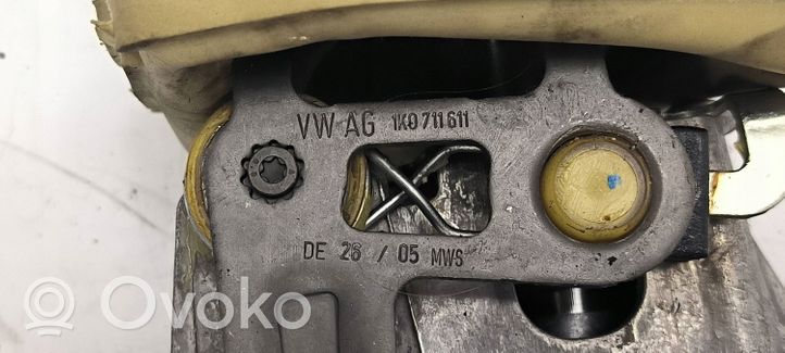 Volkswagen Golf V Drążek zmiany biegów 1K0711113BG