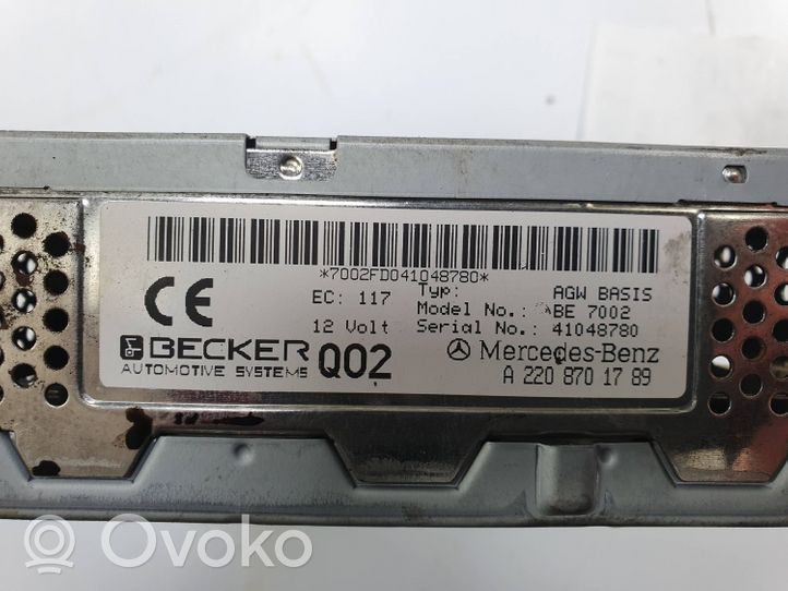 Mercedes-Benz S W220 Lecteur de carte A2208701789