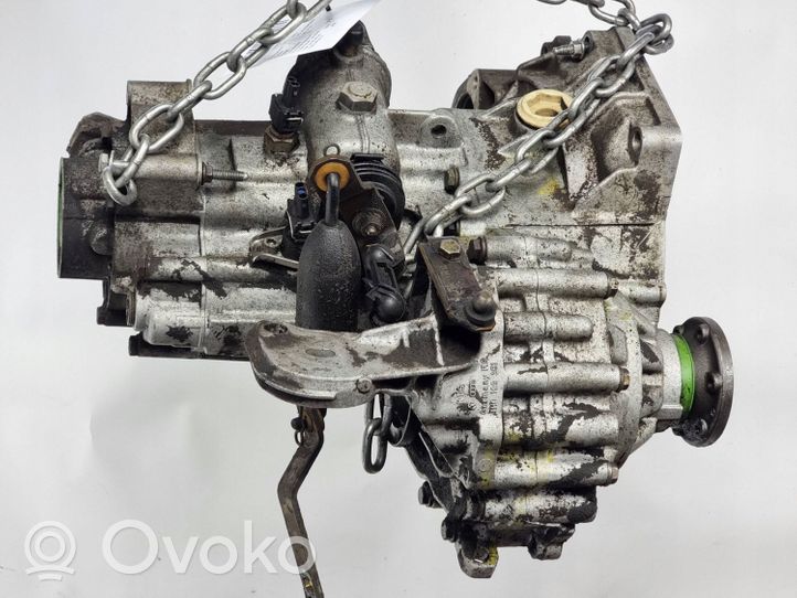 Volkswagen Golf III Manual 4 speed gearbox APY