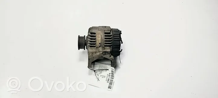 Audi A4 S4 B5 8D Generatore/alternatore 2546321