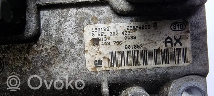 Opel Corsa C Moottorinohjausyksikön sarja ja lukkosarja 26SA8096