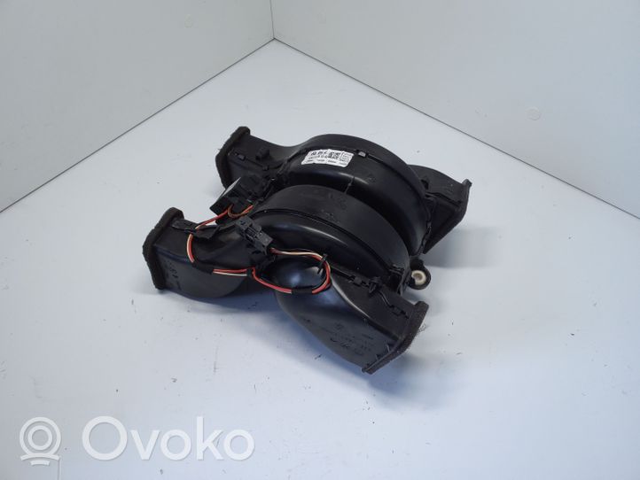 BMW 7 F01 F02 F03 F04 Ventola riscaldamento/ventilatore abitacolo 64119138176