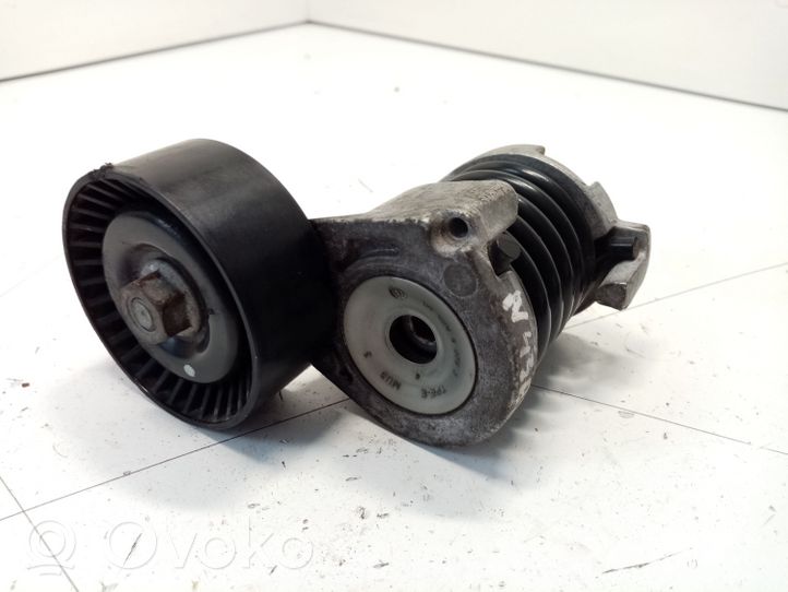 BMW 3 E90 E91 Napinacz paska alternatora 018317345