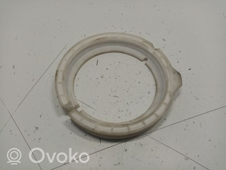 BMW X5 E70 Bague de verrouillage pour réservoir de carburant 16117162168